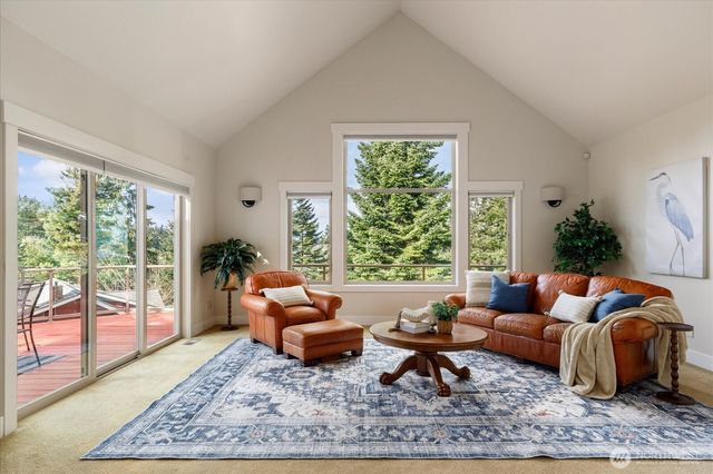 273 Marine Drive, Coupeville, WA 98239