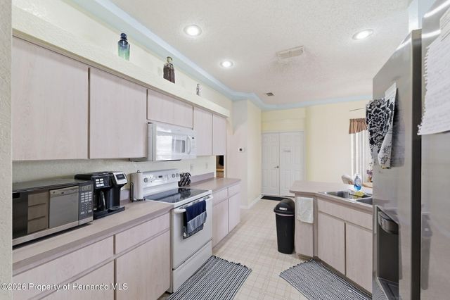 8378 Maltby Road, Spring Hill, FL 34606