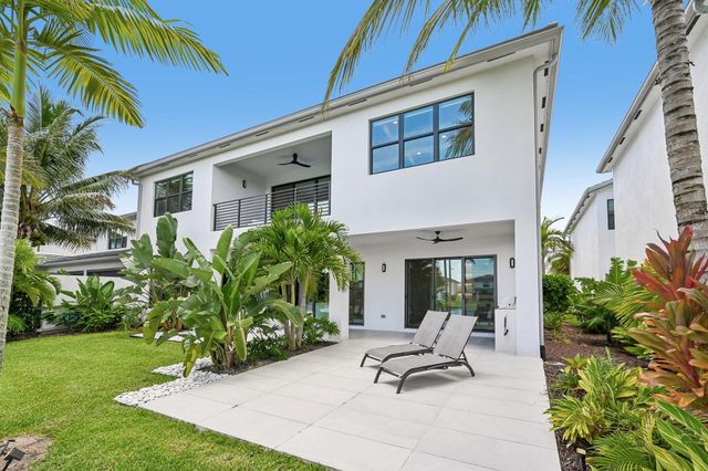 17070 Rainbow Falls Trail, Boca Raton, FL 33496