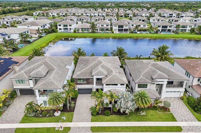 17070 Rainbow Falls Trail, Boca Raton, FL 33496