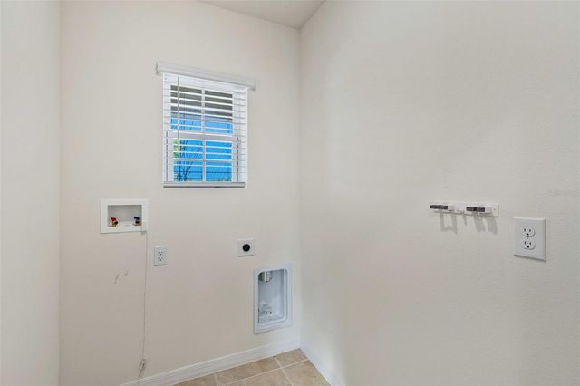 2164 BIG BEND AVENUE, Orange City, FL 32763