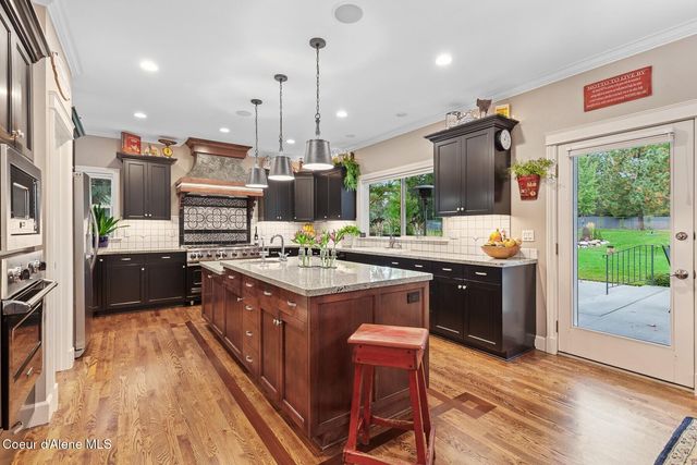 2177 E Totten Ln, Dalton Gardens, ID 83815