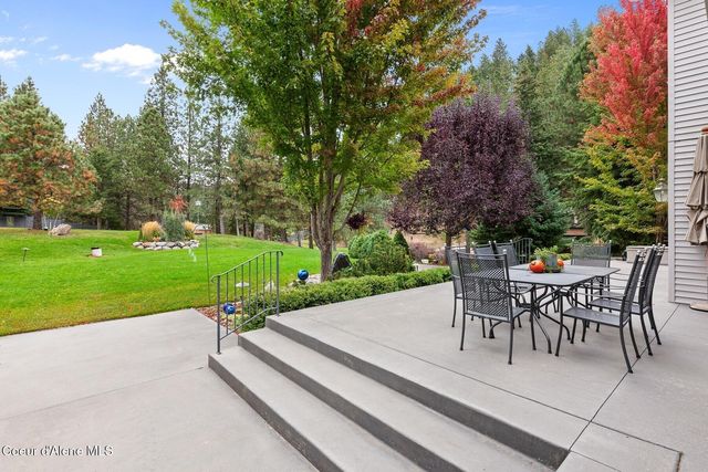 2177 E Totten Ln, Dalton Gardens, ID 83815