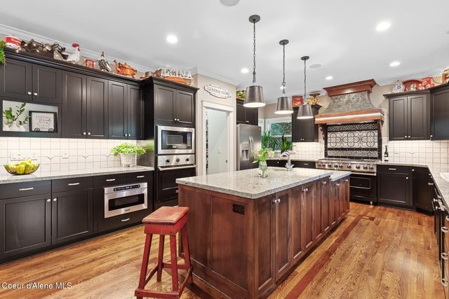 2177 E Totten Ln, Dalton Gardens, ID 83815