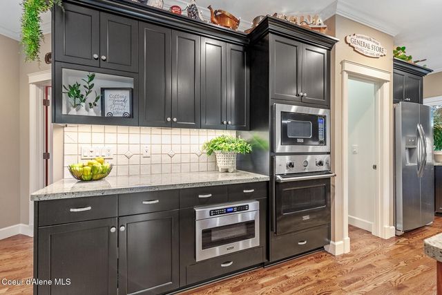 2177 E Totten Ln, Dalton Gardens, ID 83815