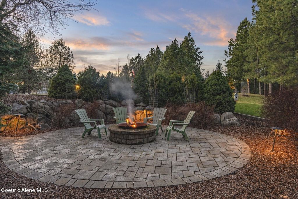 2177 E Totten Ln, Dalton Gardens, ID 83815 photo 15