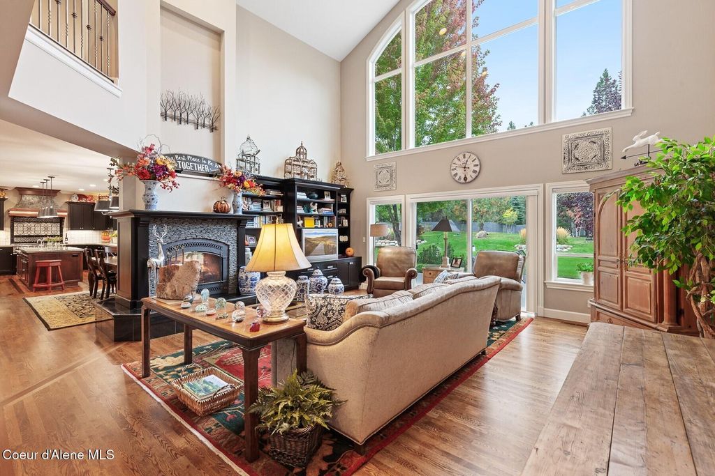 2177 E Totten Ln, Dalton Gardens, ID 83815 photo 4