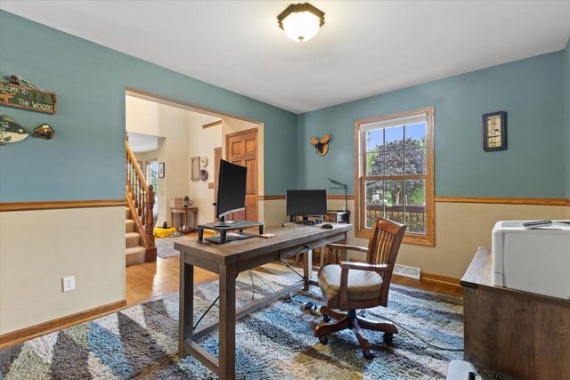 27015 Lorie DRIVE, Wind Lake, WI 53185