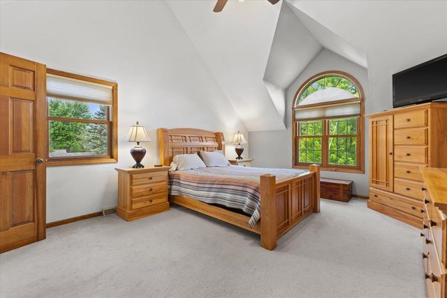 27015 Lorie DRIVE, Wind Lake, WI 53185