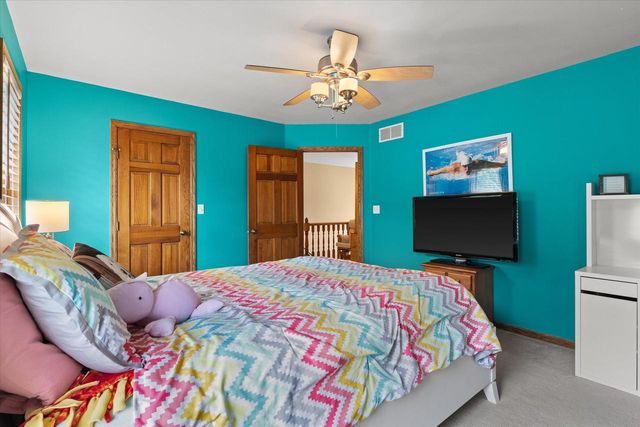 27015 Lorie DRIVE, Wind Lake, WI 53185