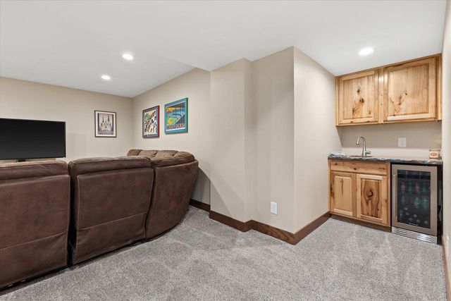 27015 Lorie DRIVE, Wind Lake, WI 53185