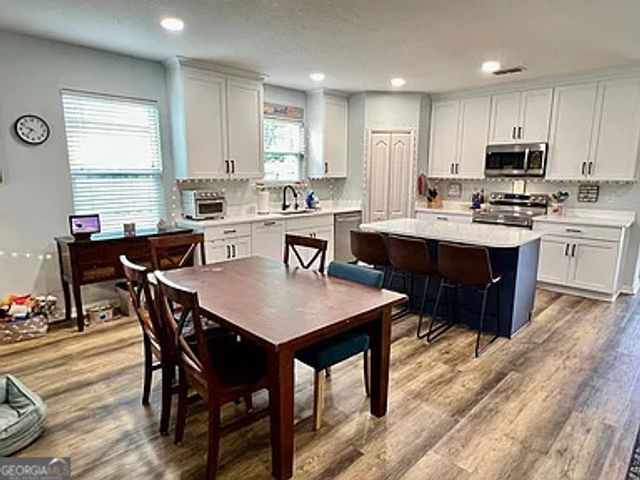 135 Cedar Circle Drive, Kingsland, GA 31548