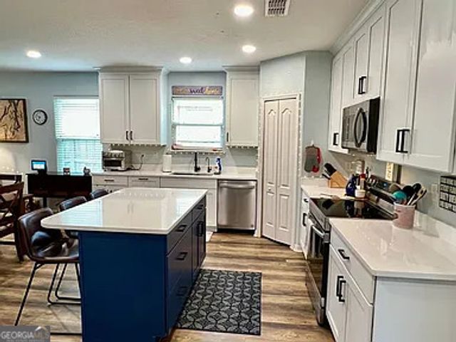 135 Cedar Circle Drive, Kingsland, GA 31548