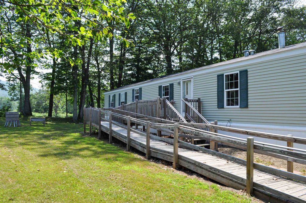 185 Riverbend Way, Woodstock, VT 05091