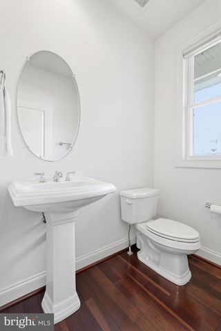 128 TURNSTONE LN, Lake Frederick, VA 22630