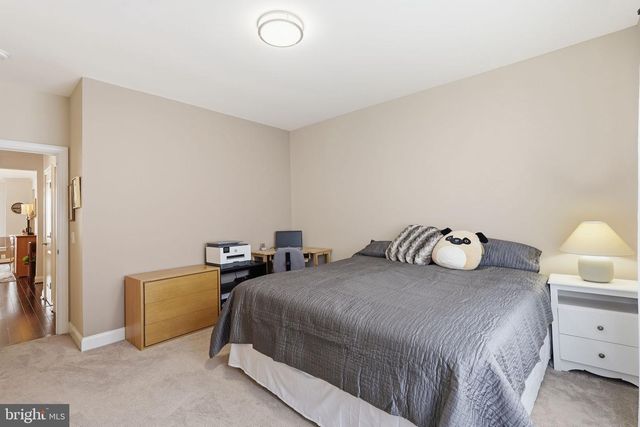 128 TURNSTONE LN, Lake Frederick, VA 22630