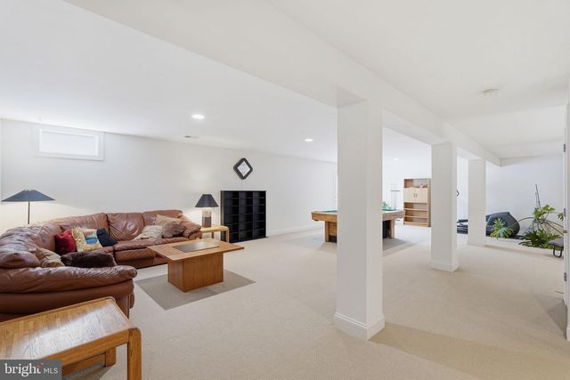 128 TURNSTONE LN, Lake Frederick, VA 22630
