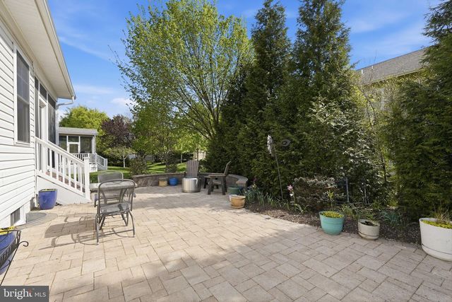 128 TURNSTONE LN, Lake Frederick, VA 22630