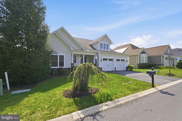 128 TURNSTONE LN, Lake Frederick, VA 22630