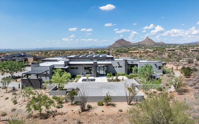 10784 E PINNACLE PEAK Road, Scottsdale, AZ 85255