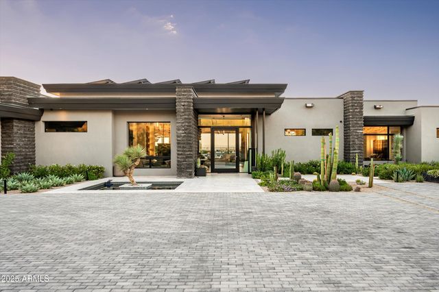 10784 E PINNACLE PEAK Road, Scottsdale, AZ 85255