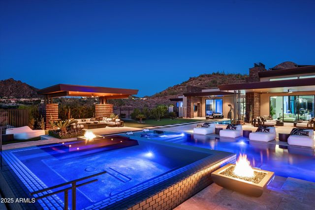 10784 E PINNACLE PEAK Road, Scottsdale, AZ 85255