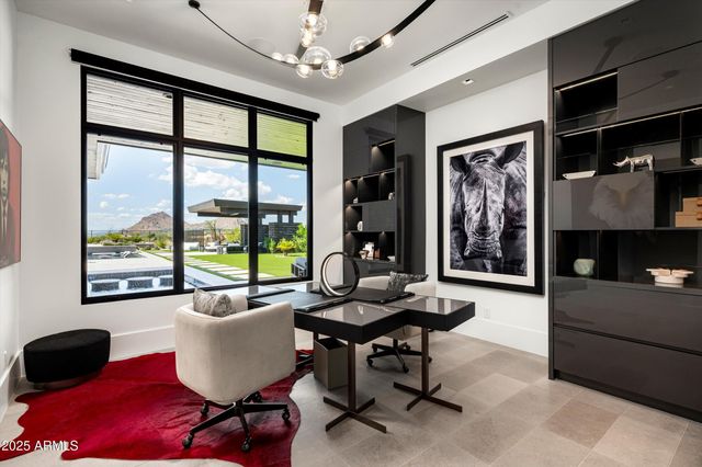 10784 E PINNACLE PEAK Road, Scottsdale, AZ 85255
