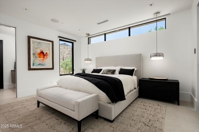 10784 E PINNACLE PEAK Road, Scottsdale, AZ 85255