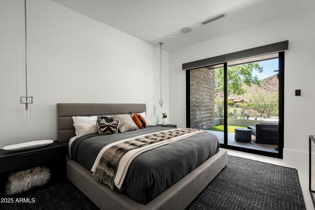 10784 E PINNACLE PEAK Road, Scottsdale, AZ 85255