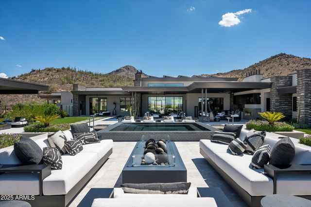 10784 E PINNACLE PEAK Road, Scottsdale, AZ 85255