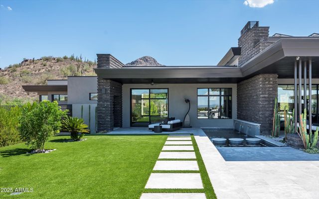 10784 E PINNACLE PEAK Road, Scottsdale, AZ 85255