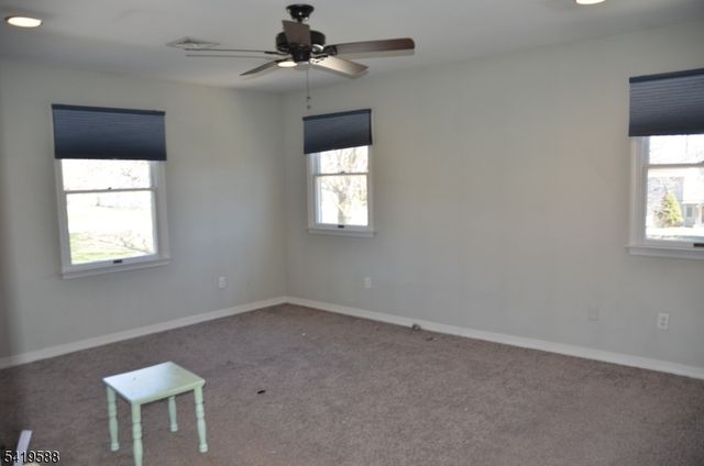 8 Millbrook Rd, Franklin Twp., NJ 07882