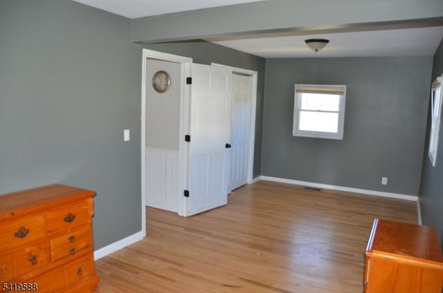 8 Millbrook Rd, Franklin Twp., NJ 07882