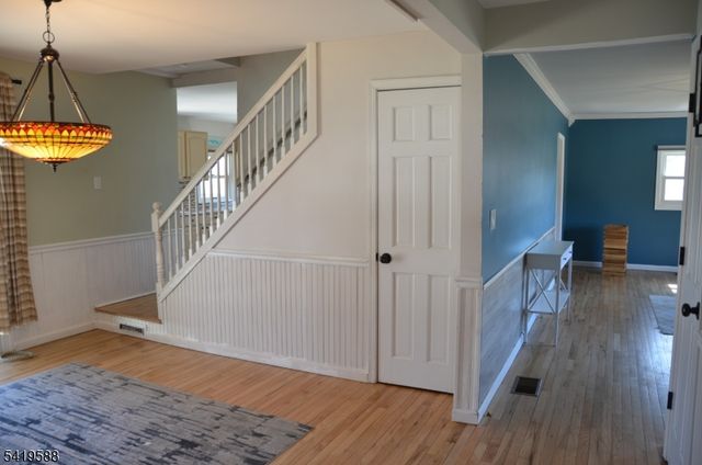 8 Millbrook Rd, Franklin Twp., NJ 07882