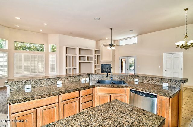 4210 Wildcat Canyon Drive, Las Cruces, NM 88011