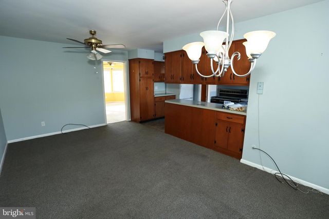 51 MAPLE COURT, Woodstown, NJ 08098