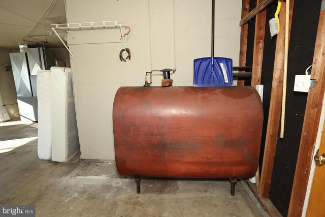 51 MAPLE COURT, Woodstown, NJ 08098