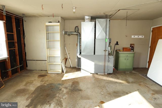 51 MAPLE COURT, Woodstown, NJ 08098