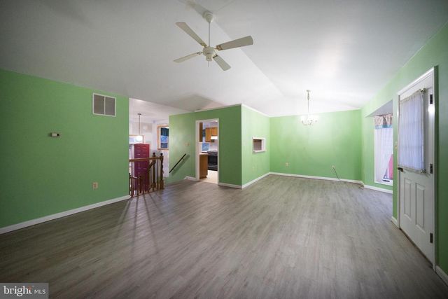 3805 LARGO RD, Upper Marlboro, MD 20772