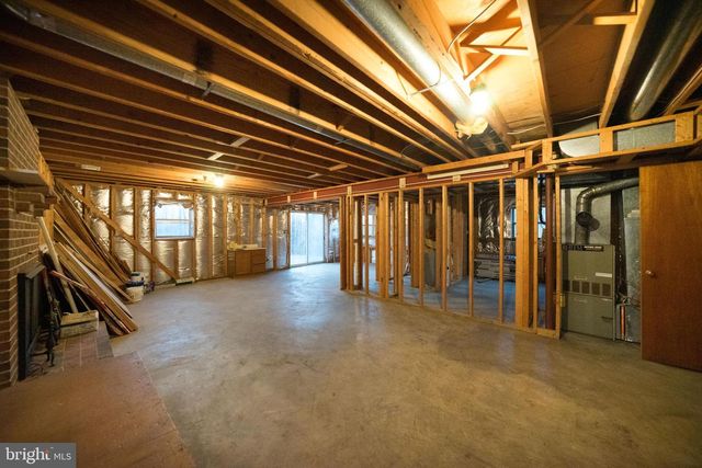 3805 LARGO RD, Upper Marlboro, MD 20772