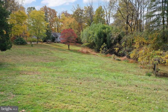 3805 LARGO RD, Upper Marlboro, MD 20772