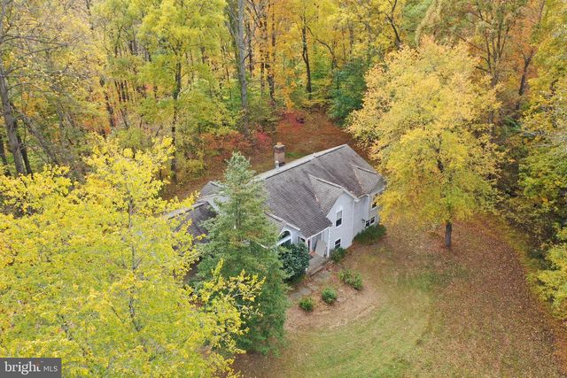 3805 LARGO RD, Upper Marlboro, MD 20772