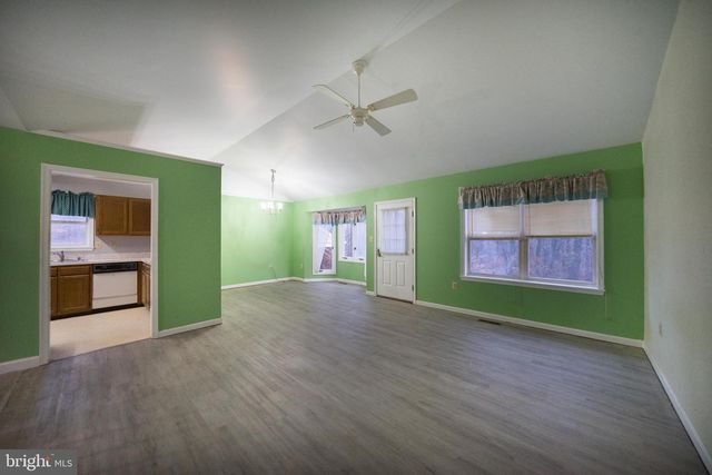 3805 LARGO RD, Upper Marlboro, MD 20772