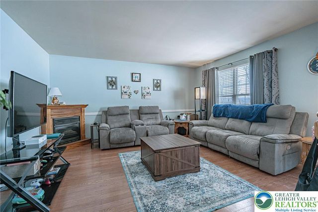 35 Ridgeview Drive, Towamensing Twp, PA 18235