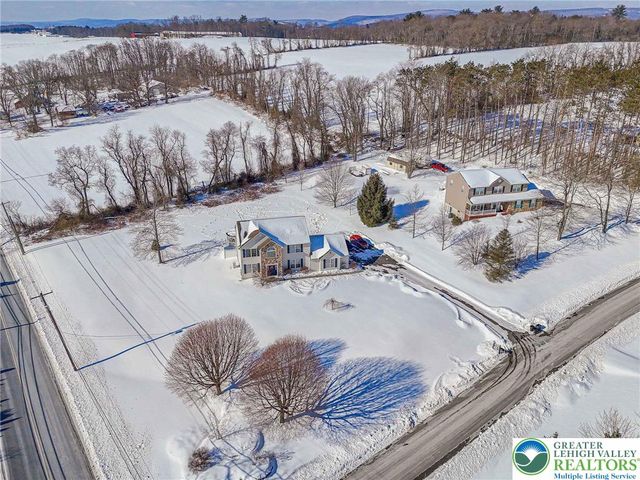 35 Ridgeview Drive, Towamensing Twp, PA 18235