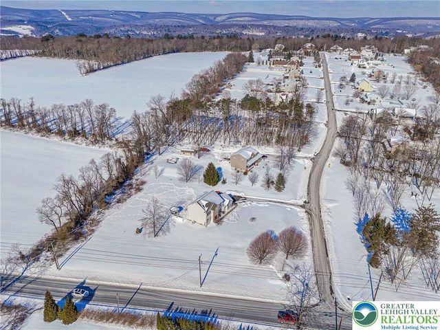 35 Ridgeview Drive, Towamensing Twp, PA 18235