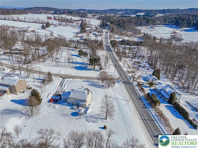 35 Ridgeview Drive, Towamensing Twp, PA 18235