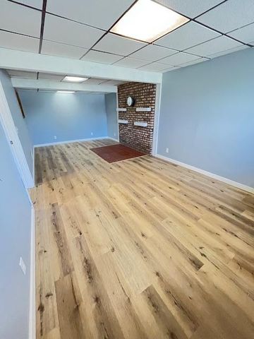 760 Larpenteur Avenue E, Saint Paul, MN 55117