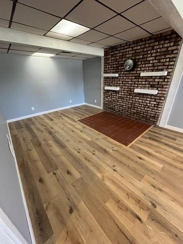 760 Larpenteur Avenue E, Saint Paul, MN 55117