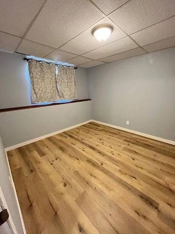 760 Larpenteur Avenue E, Saint Paul, MN 55117